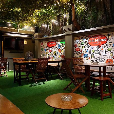 Citi M Hotel Gambir Джакарта Экстерьер фото