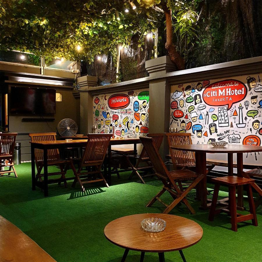 Citi M Hotel Gambir Джакарта Экстерьер фото